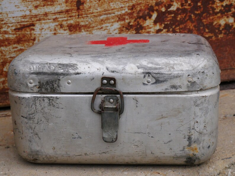 Aluminium Tin FIRST AID BOX Hungarian Vintage Medical First Etsy