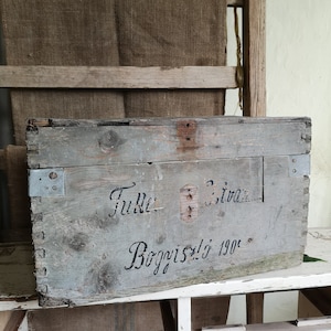 Antique Rustic Wooden Tool Trunk or Painters Storage Box, primitive 1900 Workman box.  hand crafted from scratch, shabby patina