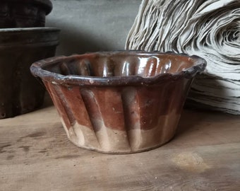 Frilled Edged Hand Made Characterful Terracotta Pudding Cake Mould Baking  Vintage or Farmhouse Kitchen Rustic Glazed fruit bowl clay