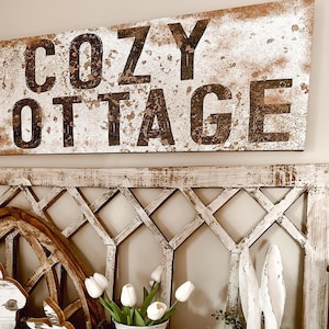 Cozy Cottage Zeichen, Große Leinwand Wand Kunst, Vintage Cottage Leinwand, Rostige Leinwand Wand Kunst, Cottagecore Dekoration, Geschenk für den besten Freund