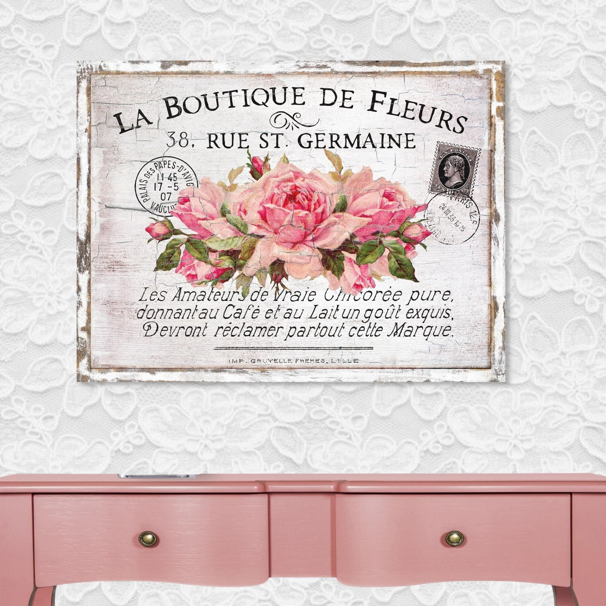 Decorazione da parete in legno rustico con cornice in legno rustico, rose  rosa, stile shabby chic, di Debi Coules -  Italia