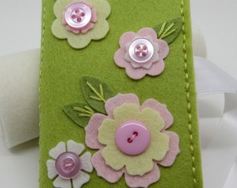 Handmade Needle Book, Wool Felt Needle Book