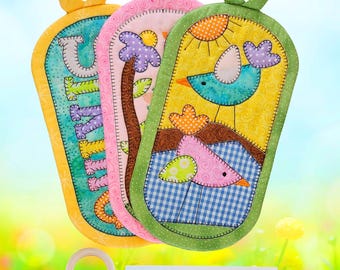 Spring Table Topper Set of 3 with Wooden Hanger