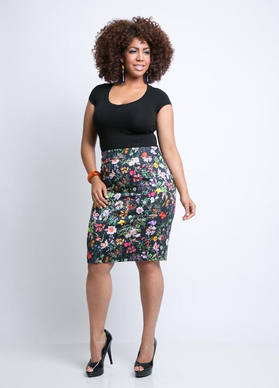 Chrissa Black Plus Size Pencil Skirt, Curvy Cotton Summer Skirt in