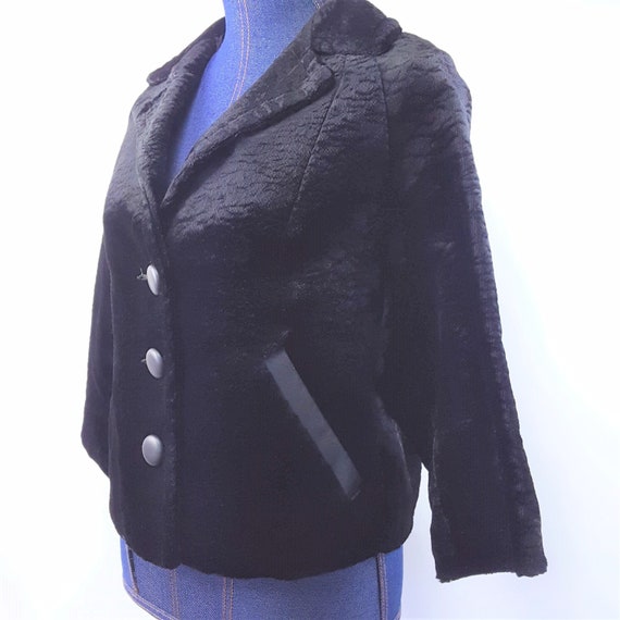 Vintage Cropped Jacket size Small Black Velvet - image 1