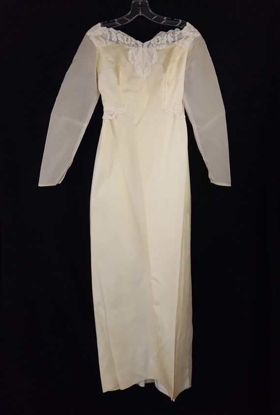 Vintage 1960s Wedding Dress Boho Retro Ivory - image 1