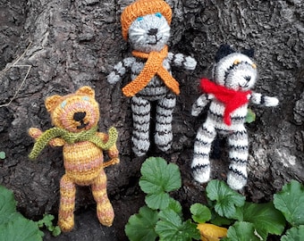 Hand Knitted Wool Cat Toy: Natural Fleece Stuffed Animal