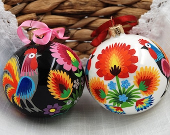 Juego de dos bolas navideñas de Lowicz/arte popular polaco/papel cortado