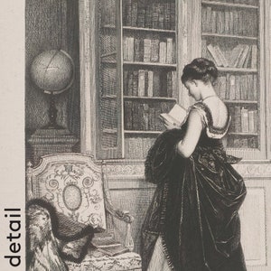 Peut inclure: Illustration en noir et blanc d'une femme lisant dans une biblioth&egrave;que. L'image pr&eacute;sente un globe, une chaise d&eacute;corative et une biblioth&egrave;que remplie de livres. La femme porte une robe et tient un livre ouvert.
