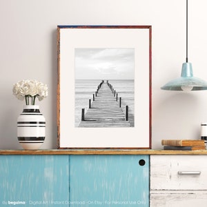 Holzsteg, Meer Poster, Meer Wandkunst, Landschaft Fotografie, Holzsteg, druckbare Wandkunst, schwarz weiß Foto, Meer Poster, digitaler Download Bild 7