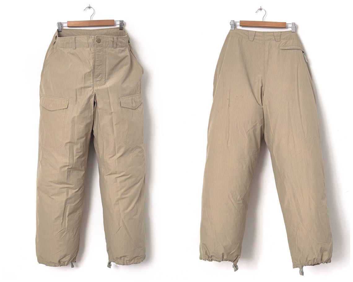 nike cargos beige