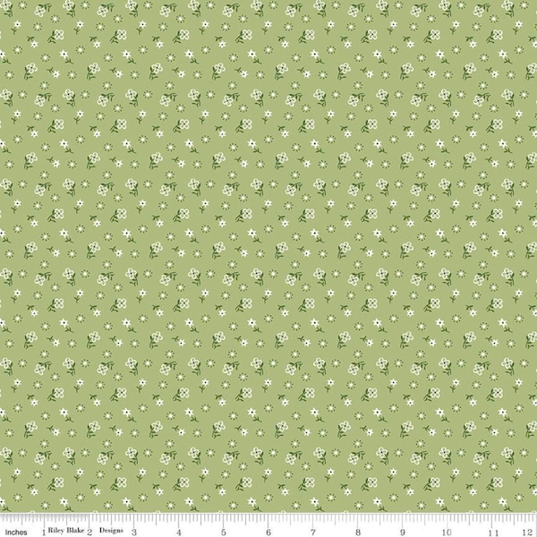 Calico Meadow Lettuce by Lori Holt for Riley Blake Designs