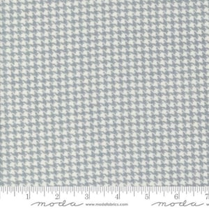Farmhouse Flannels III Small Check Pewter by Primitive Gatherings for Moda Fabrics