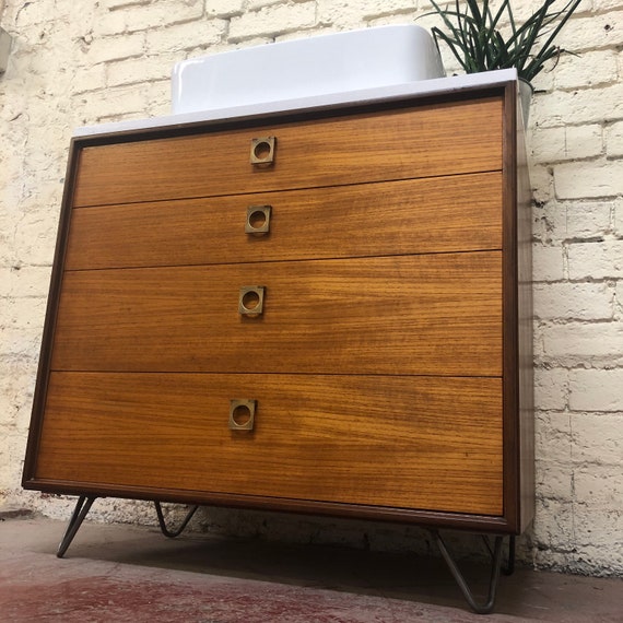 G Plan Form Five Bathroom Vanity Incl. Quartz Worktop