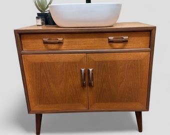 G-PLAN | SIERRA | Mid-Century Bathroom Vanity | Including Quartz Worktop | Wooden Tapered Legs | Mid Century Cabinet