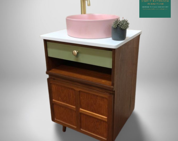 OUT OF STOCK | Nathan Square Bathroom Vanity Including Quartz Worktop
