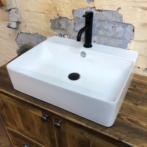 EXETER | 550 x 420 x 140 mm 1 Tap Hole Basin