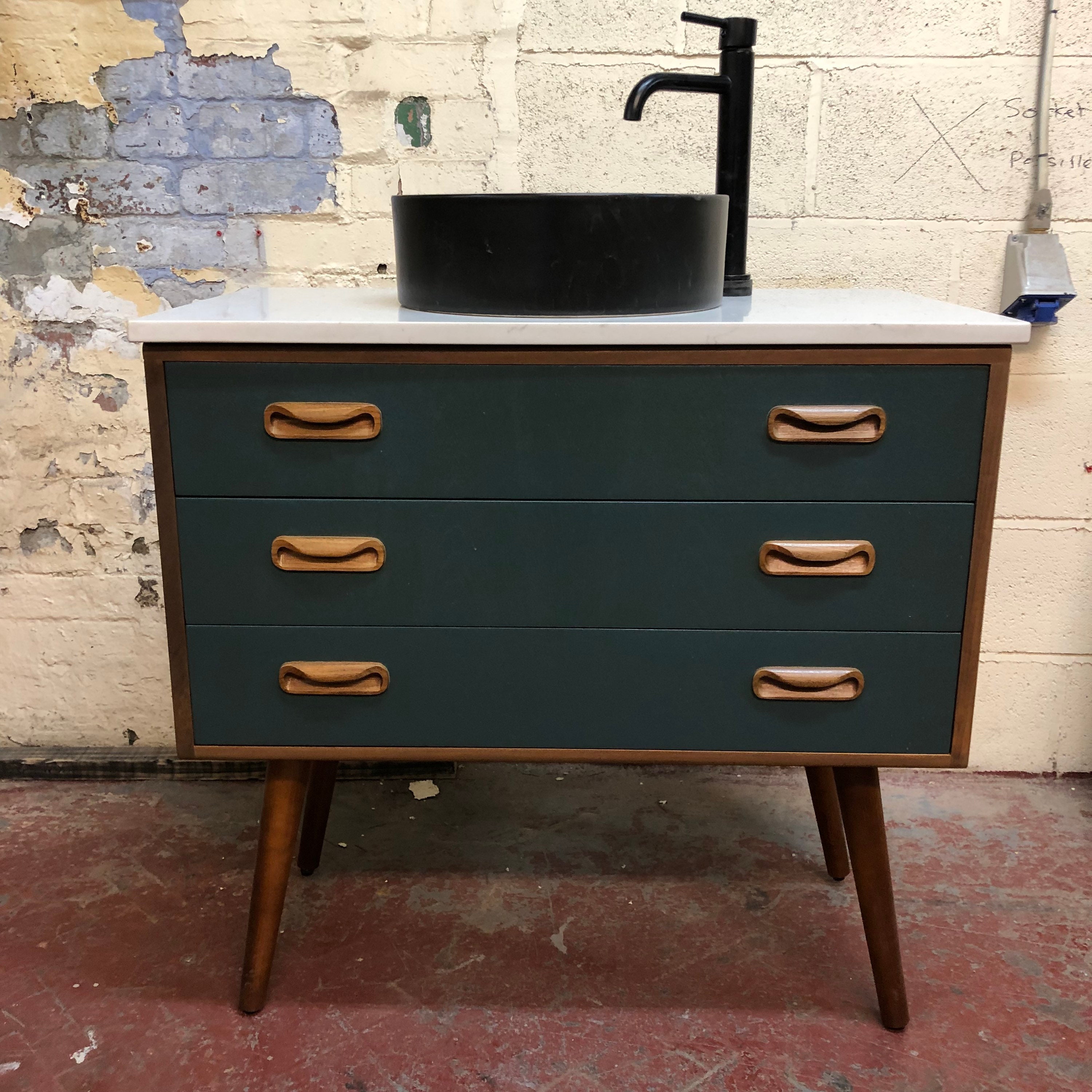 IN STOCK GPlan Fresco Bathroom Vanity Including Quartz Worktop and