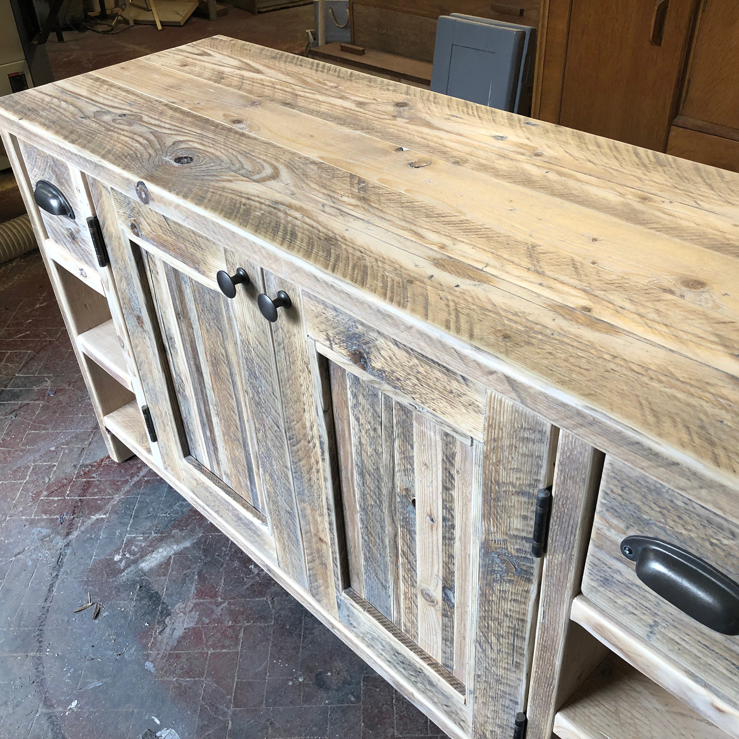 Edinburgh Reclaimed Wood Bathroom Vanity, Wood Farmhouse Bathroom
