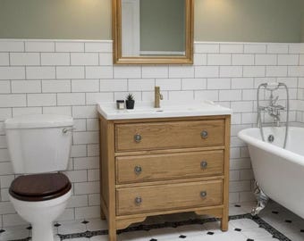 TEWKESBURY | Classic Oak 3 Drawer Chest including Ceramic Traditional Basin
