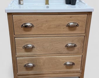TEWKESBURY | Solid Oak 3 Drawer Chest including Traditional Ceramic Basin