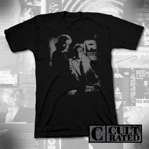X-files Tshirt: - I want to Believe, Hand-Printed Cult Classic Tee, Mulder & Scully