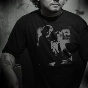 Camiseta de Expediente X: - Quiero creer, camiseta clásica de culto estampada a mano, Mulder y Scully imagen 5