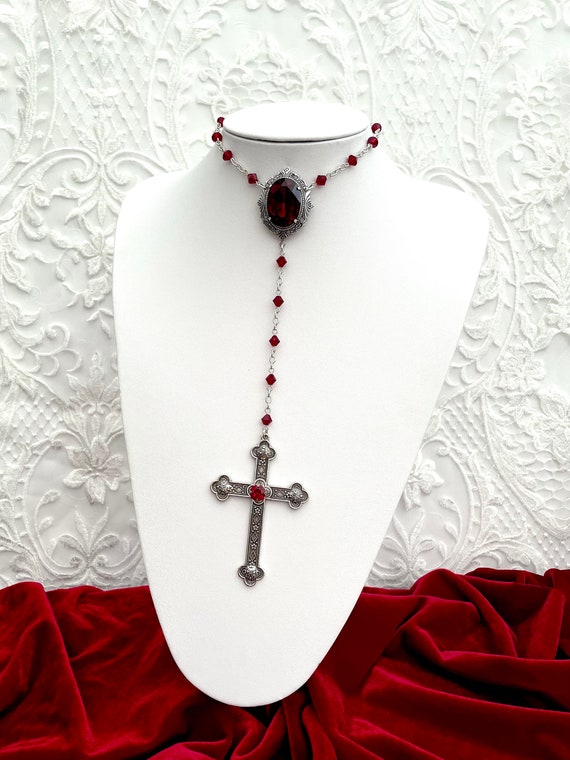 Sacina Gothic Cross Necklace, Zinc Alloy Cross Necklace, Goth Jewelry Gift  for Women : Clothing, Shoes & Jewelry - Amazon.com