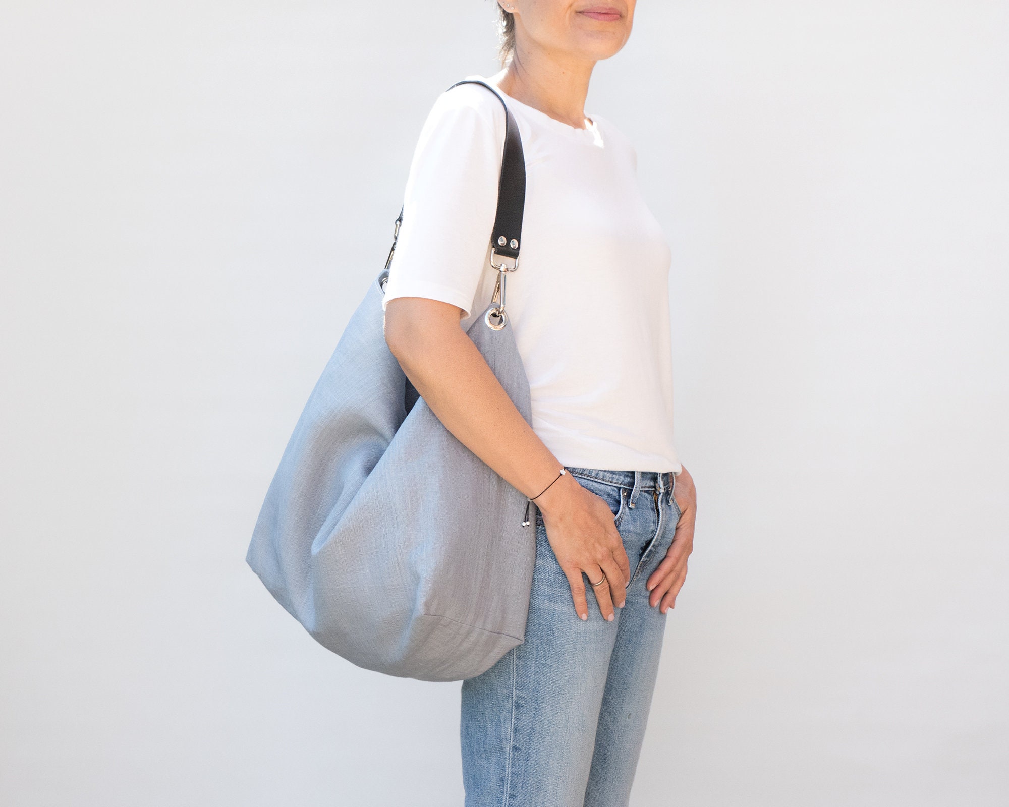 Minimalist Linen Hobo Bag for Summer. Large and Light Bag in