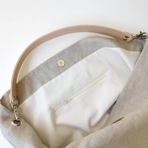 Hobo bag in raw linen with natural leather strap. Lightweight and large Shoulder purse for women. image 6