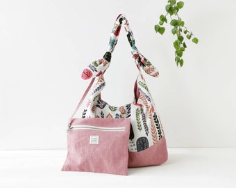 Pink linen hobo bag. Reversible slouchy handbag of linen and floral print. Large summer hobo bag.