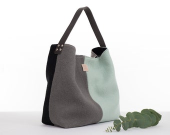 Minimalist hobo bag for urban woman. Slouchy bag for winter.