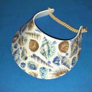 Woman Lady Sun Visor Hat No-Pinch Foam, Sailboat Flamingo Hibiscus Soccer Palms Flip Flops Turtle, Walks Beach Pool Golf Yoga Cruise Travels Seashells on White