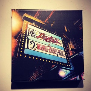 Layla&#39;s | Nashville Bars | Honky Tonk | Broadway | Metal | Canvas Print | Ready to Hang | Free Shipping