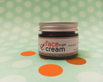 Carrot Night Cream: Vegan After Sun Face Care
