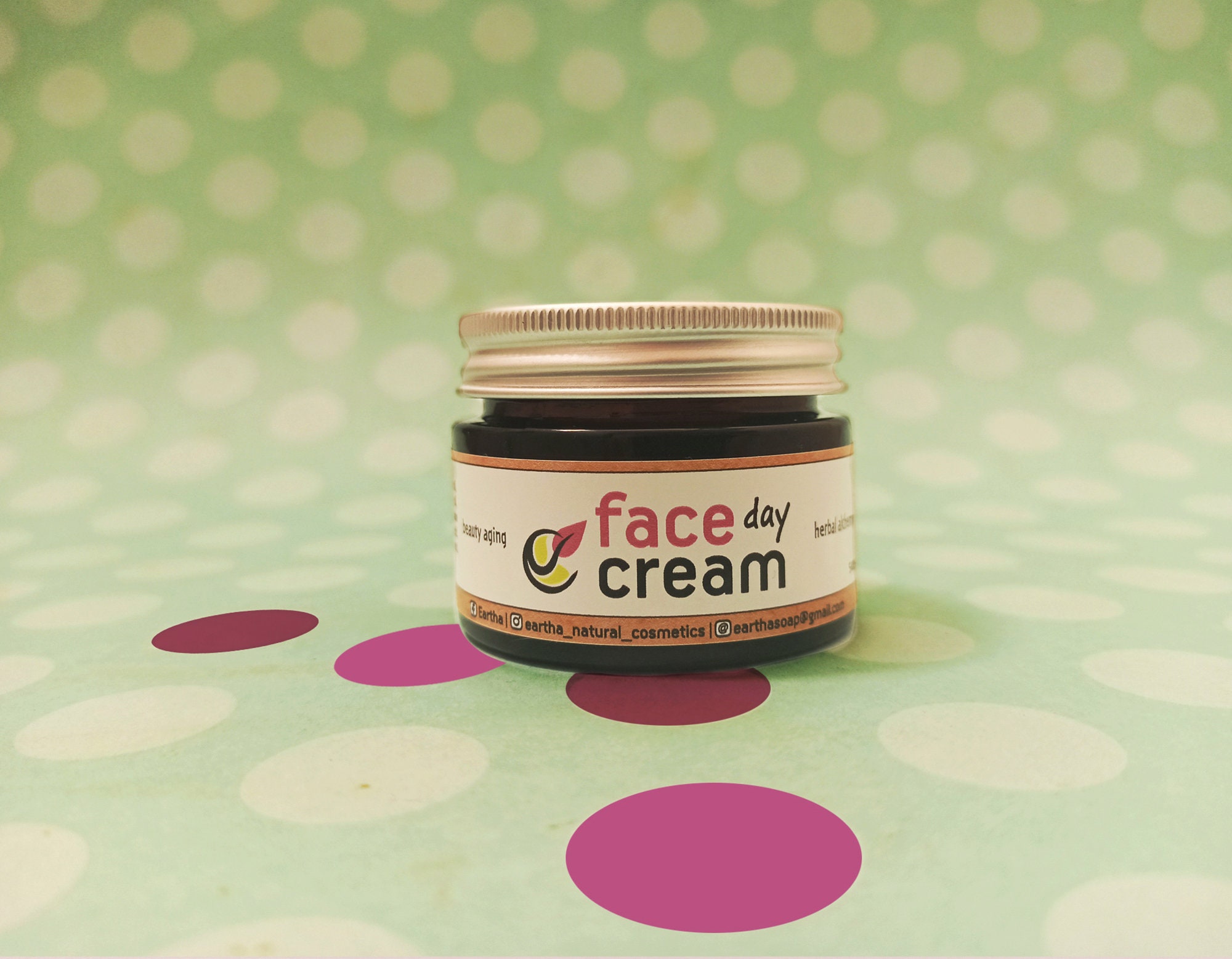 Rosa Cream: Vegan Facial Massage Cream with Hyaluronic Acid & Niacinamide