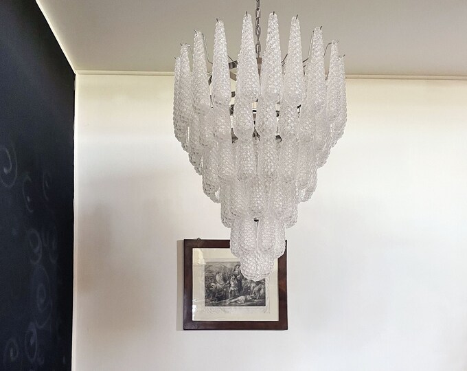 Huge Italian vintage Murano glass chandelier - 75 glass petals drop
