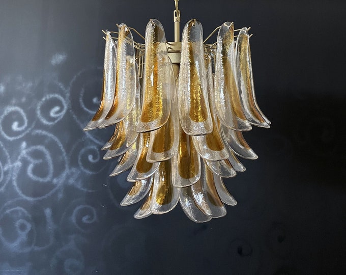 Italian vintage Murano chandelier - 41 glass amber petals