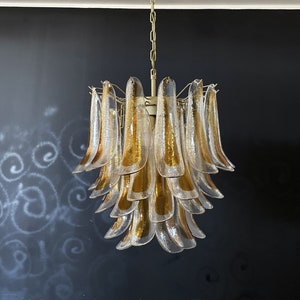 Italian vintage Murano chandelier - 41 glass amber petals