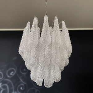 Italian Vintage Murano Chandelier 41 Glass Petals Drop