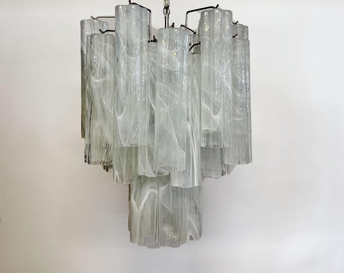 Fantastic Glass Tube Chandelier - 30 albaster white glasses