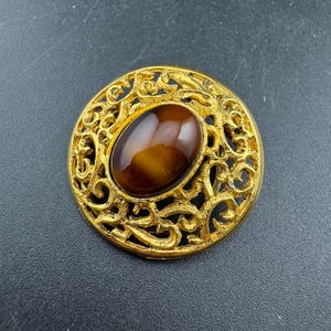 Vintage Gold tone Celtic Scarf Ring set with faux agate brown cabochon