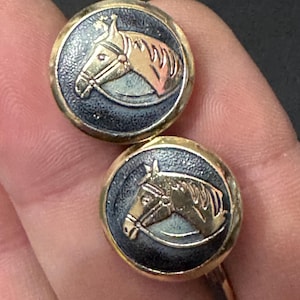Vintage 1950s modernist lightweight men’s gold tone round horse cufflinks equestrian