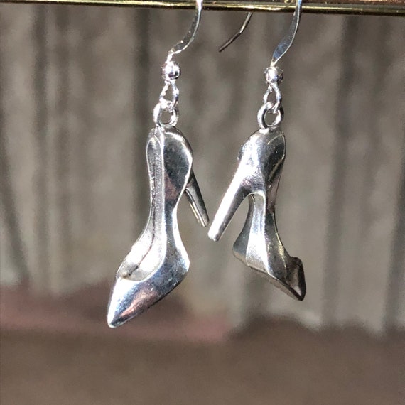 High heel shoe earrings online