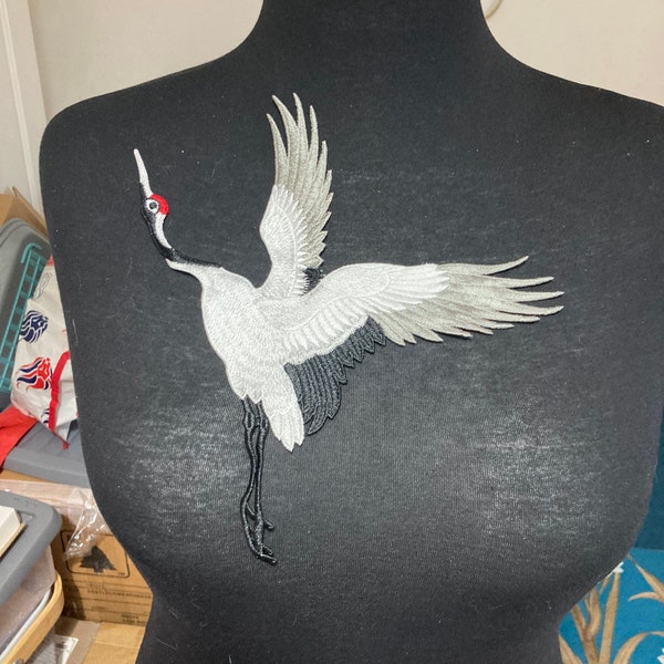Large Japanese flying crane bird sew on appliqué patch 23cm