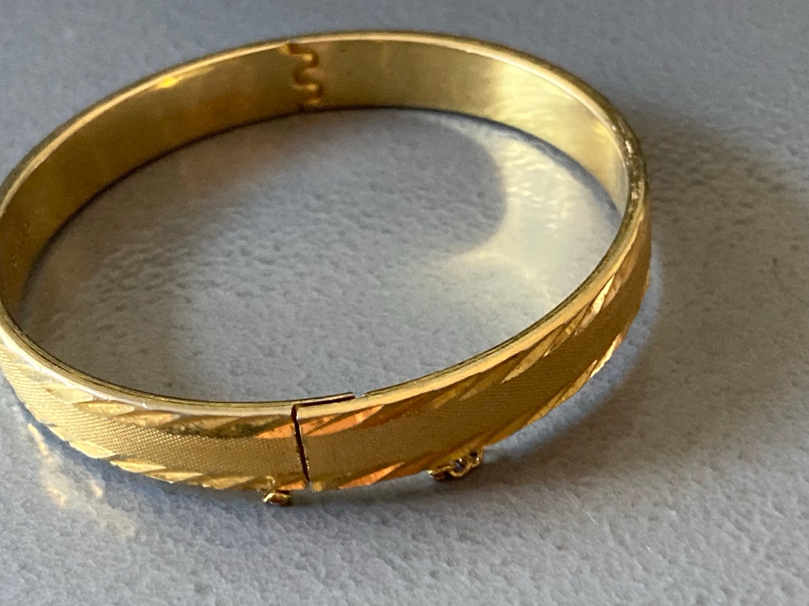 18K RGP 1980s Vintage Stamped Gold Plated Hinged Etched - Etsy