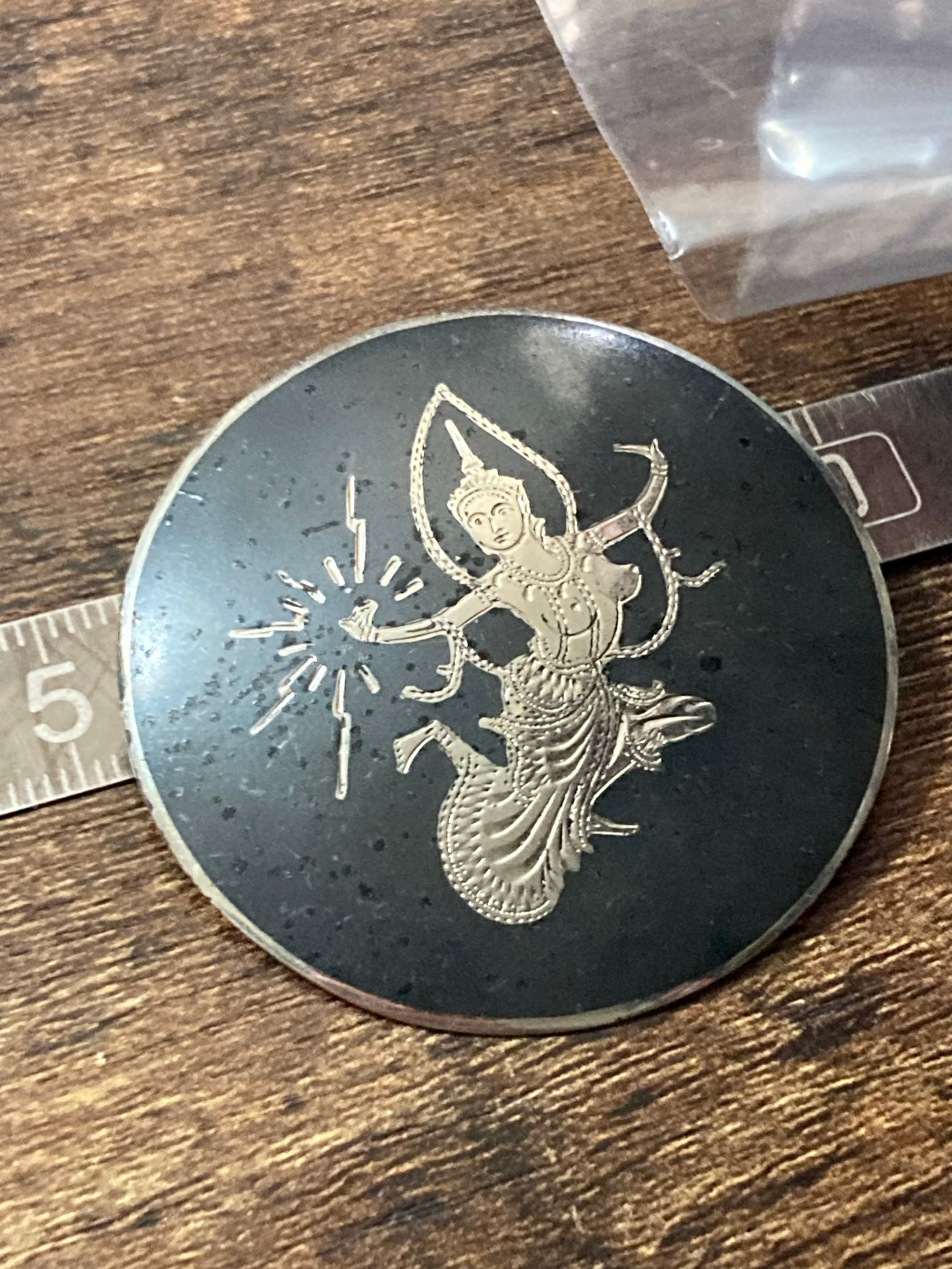 Große Siam Silber Niello runde schwarze Brosche 4,5 cm 10,3 Gramm