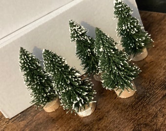 5 x 6cm dark green snow topped bristle brush miniature Christmas tree cake toppers