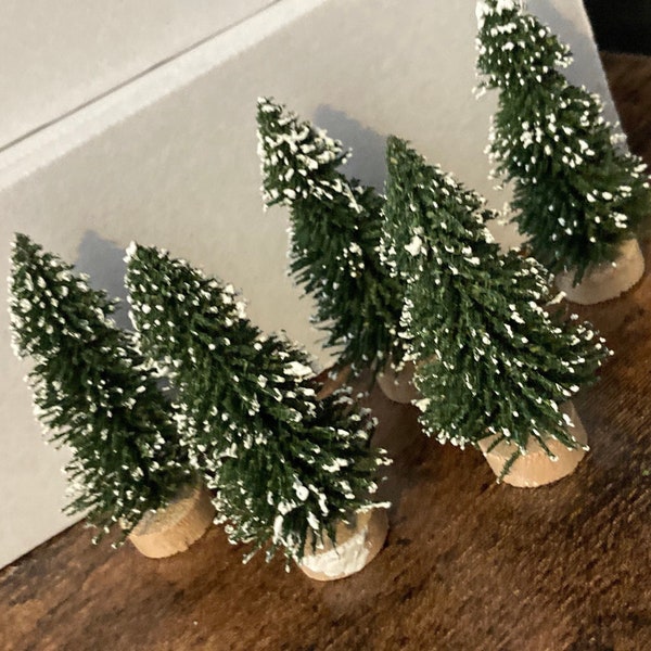 5 x 6cm dark green snow topped bristle brush miniature Christmas tree cake toppers