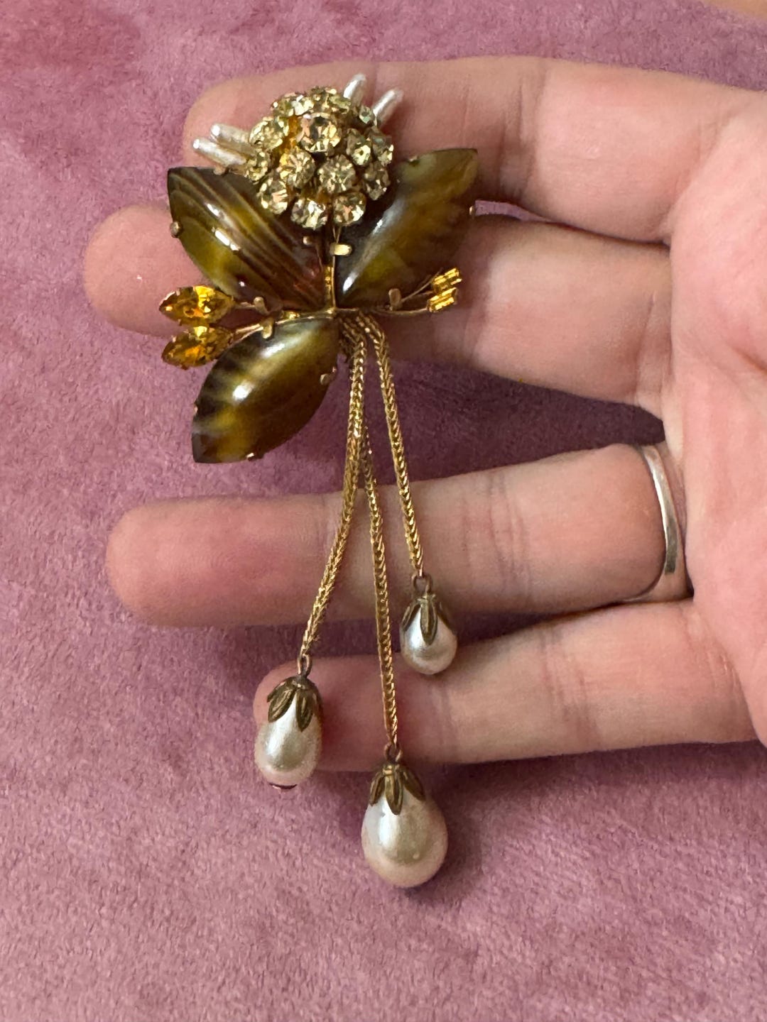 Broche Vintage Ovale En Relief Feuille Avec Cabochon De Verre - Bijou Ancien Or - N°4326
